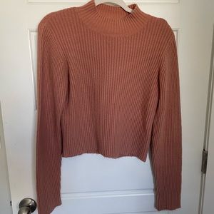 Pink cropped sweater top